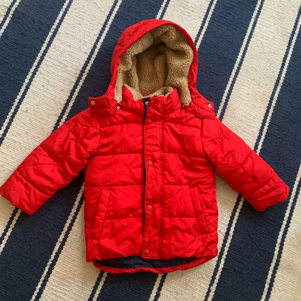 GAP kids 2T puffer coat